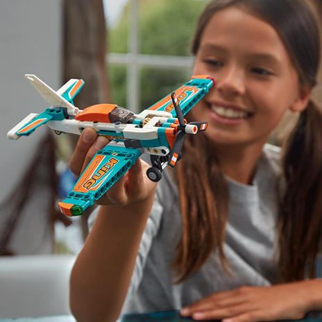 LEGO Technic 42117 Aereo da Competizione e Jet a Reazione, Kit di Costruzione 2 in 1 per Bambini, Idea Regalo - 2