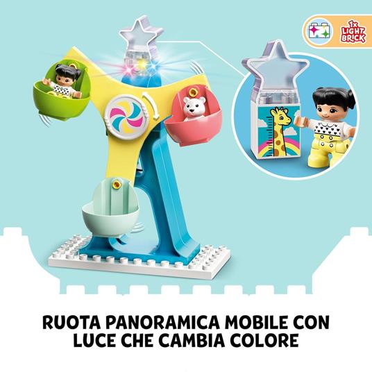 LEGO DUPLO Town 10956 Parco dei Divertimenti, Giocattoli per Bambini di 2 Anni, Parco Giochi con 7 Minifigure e Accessori - 3