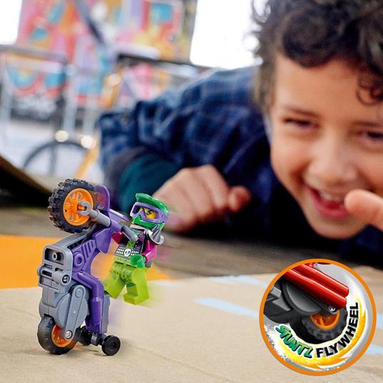 LEGO City Stuntz Stunt Bike dei Selfie, Moto Giocattolo con Funzione  Carica e Vai, Idea Regalo