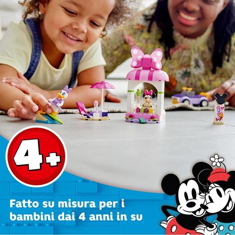 LEGO Disney 10773 Mickey and Friends La Gelateria di Minnie, Macchina Giocattolo con 2 Minifigure, Set per Bambini dai 4 Anni - 2