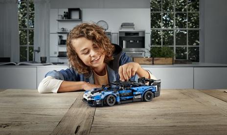 LEGO Technic 42123 McLaren Senna GTR, Auto da Corsa da Collezione, Modello da Costruire, Macchina Giocattolo, Idea Regalo - 11