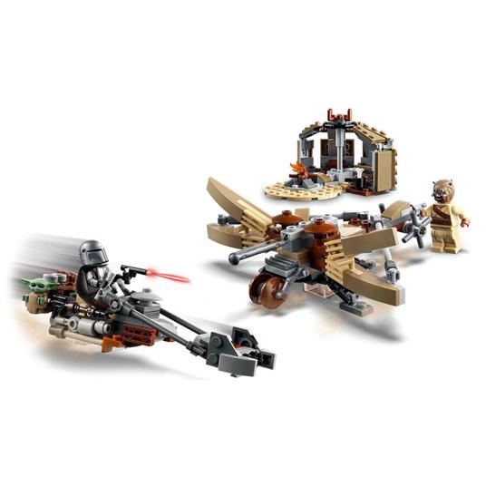 LEGO 75299 Star Wars: The Mandalorian Allarme su Tatooine, Set da  Costruzione con Personaggio del Bambino Baby Yoda - LEGO - Star Wars -  Astronavi - Giocattoli