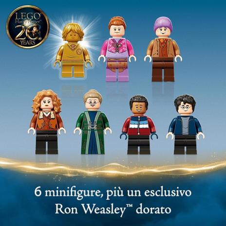 LEGO Harry Potter Visita al Villaggio Di Hogsmeade, Set Giocattoli per Bambini, Minifigure d'Oro del 20° Anniversario, 76388 - 4