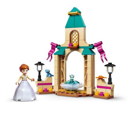 LEGO Disney 43198 Il Cortile del Castello di Anna, Giocattolo con Principessa Frozen 2, Collezione Abito Diamante - 3