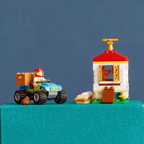 LEGO City 60344 Il Pollaio, Set con Nido per Galline, Con Fuoristrada e Fattoria Giocattolo, Giochi per Bambini dai 5 Anni - 6