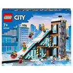 LEGO City 60366 Centro Sci e Arrampicata, Modular Building Set a 3 Livelli con Pista e 8 Minifigure, Regalo per Bambini 7+