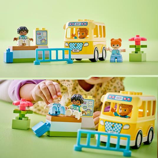 LEGO DUPLO 10988 Lo Scuolabus, Gioco Educativo con Veicolo e Personaggi,  Regalo Didattico per Bambini e Bambine da 2+ Anni - LEGO - Duplo - Veicoli  - Giocattoli