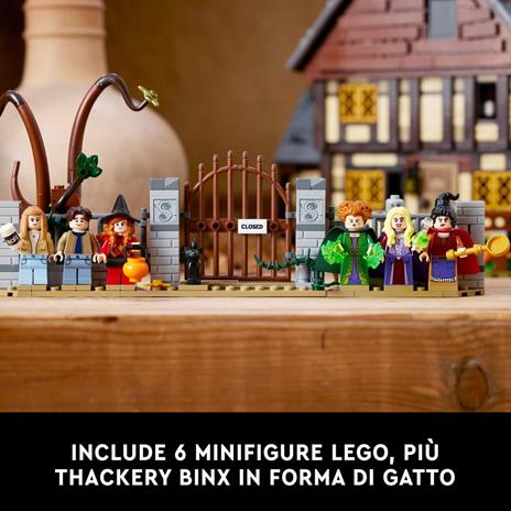 LEGO Ideas 21341 Disney Hocus Pocus: il Cottage delle Sorelle