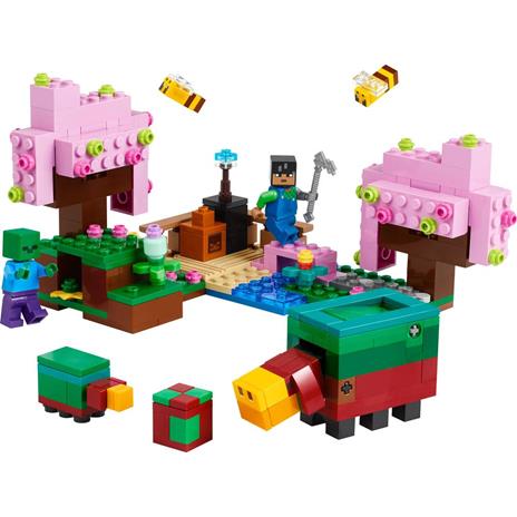 LEGO Minecraft 21260 Il Giardino del Ciliegio in Fiore, Modello di Bioma con 1 Personaggio e Animali, Giochi per Bambini 8+ - 8