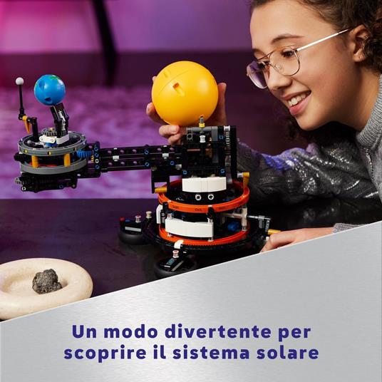 LEGO Technic 42179 Pianeta Terra e Luna in Orbita Giochi Spaziali per  Bambini 10+ Sistema Solare da Costruire con Rotazione - LEGO - Technic -  Astronavi - Giocattoli | IBS