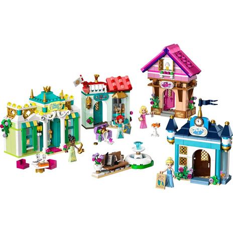 LEGO Disney Princess 43246 l'Avventura al Mercato Principesse Disney, Giochi Bambini 6+, Città da Costruire e 4 Mini Bamboline - 7