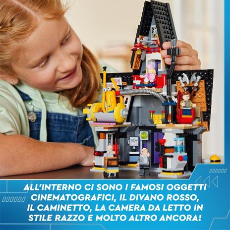 LEGO Cattivissimo Me 75583 I Minions e la Villa della Famiglia di Gru con 2 Case Giocattolo da Costruire per Bambini 8+ - 3