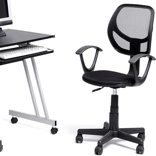 lo sgabello con rotelle è ergonomico e piace a tutti