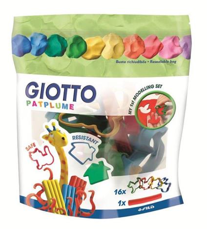 Confezione appendibile contenente 16 formine ed un mattarello per modellare la plastilina Giotto Patplume.