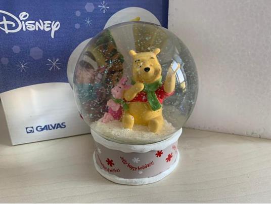 GALVAS 90102 PALLA CON NEVE WINNIE E PIMPI 9 x 12 CM ADDOBBI NATALE - Galvas  - Idee regalo | IBS