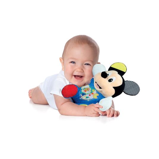 Bébé mickey en peluche interactive lucotto