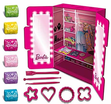 Barbie Dough Fashion Show - 3