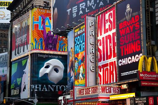 Broadway & Musical Hits - CD Audio