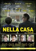 Nella casa