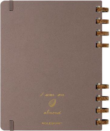 Planner accademico mensile orizzontale Moleskine 2024, 12 mesi, XL, copertina rigida, Mandorla - 20,4 x 25,2 cm - 17