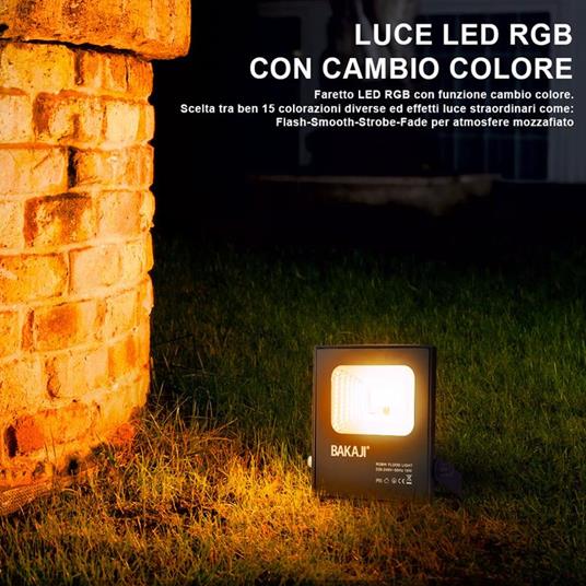 Faro LED RGB 30W Luce Atmosfera Faretto Proiettore Esterno Slim IP65  Telecomando - Bakaji - Idee regalo | IBS