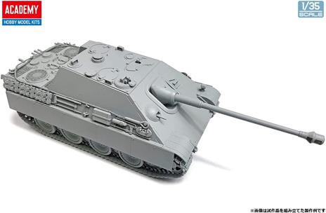 1/35 German Sd.Kfz.173 Jagdpanther Ausf.G1 (AC13539) - 4