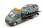 Ford Focus St + Flatbed Transporter 1:43 Model Bu31404