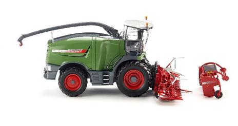 Fendt Katana 85 Trinciaforaggi per Insilato Mais 1:32 Model Wk7813