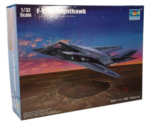 F-117 A Nighthawk Aircraft Plastic Kit 1:32 Model TR 03219