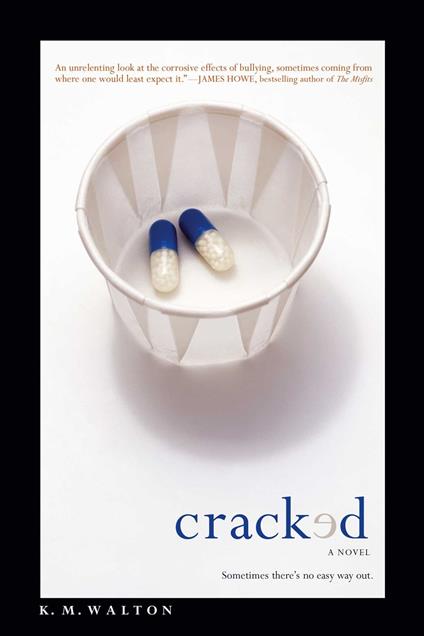 Cracked - K. M. Walton - ebook