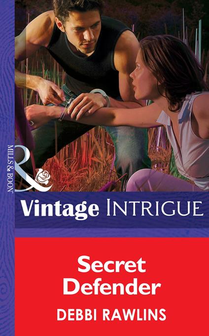 Secret Defender (Mills & Boon Intrigue)