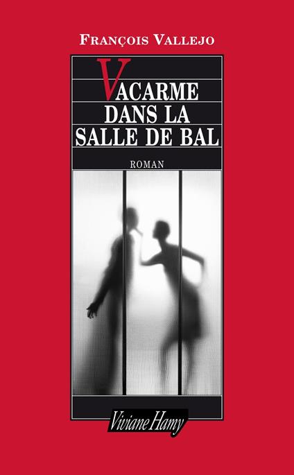 Vacarme dans la salle de bal