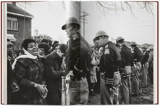 James Baldwin. Steve Schapiro. The fire next time - James Baldwin - 9