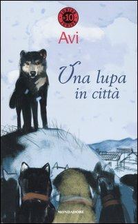 Una lupa in città - Avi - copertina