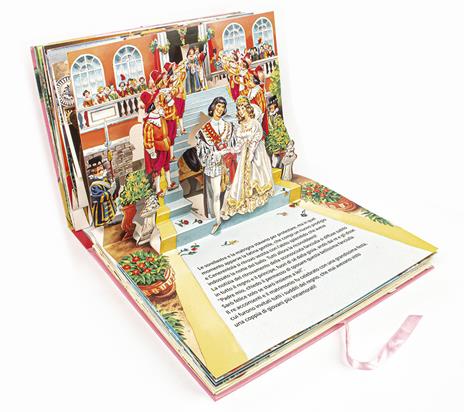 Il meraviglioso libro pop-up delle principesse. Maxi-pop. Ediz. a