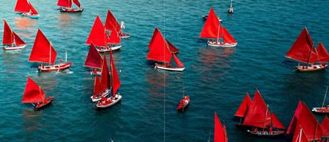 Red Regatta. Ediz. italiana e inglese - Melissa McGill - 2