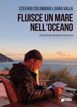 Fluisce un mare nell'oceano