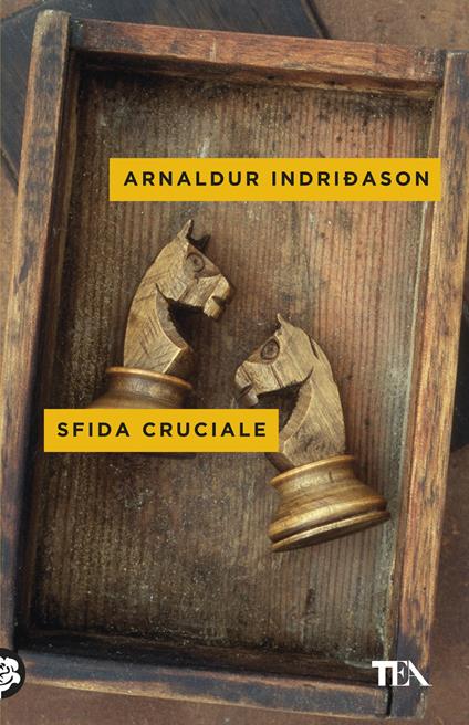 Sfida cruciale. I casi dell'ispettore Erlendur Sveinsson. Vol. 10 - Arnaldur Indriðason - copertina
