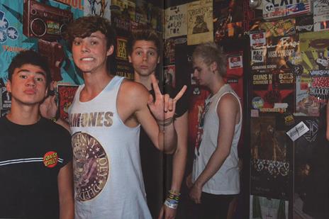 Hey, mettiamo su una band! Il nostro libro ufficiale - 5 Seconds of Summer - 5