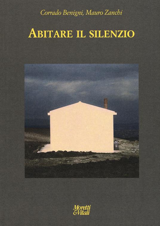 Abitare il silenzio. Ediz. a colori - copertina