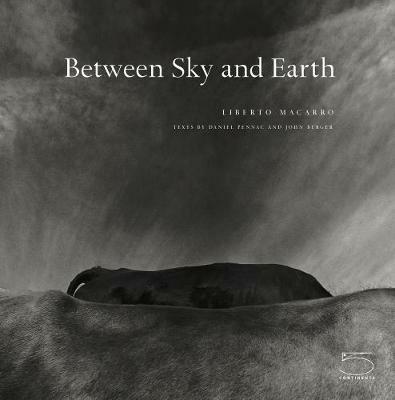 Between sky and earth - Liberto Macarro - copertina