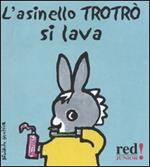 L' asinello Trotrò si lava