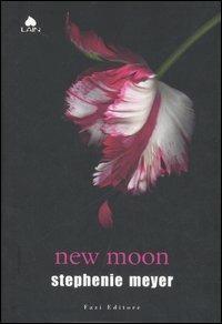 New moon - Stephenie Meyer - copertina