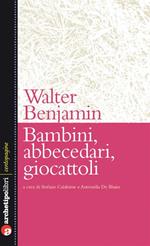 Bambini, abbecedari, giocattoli