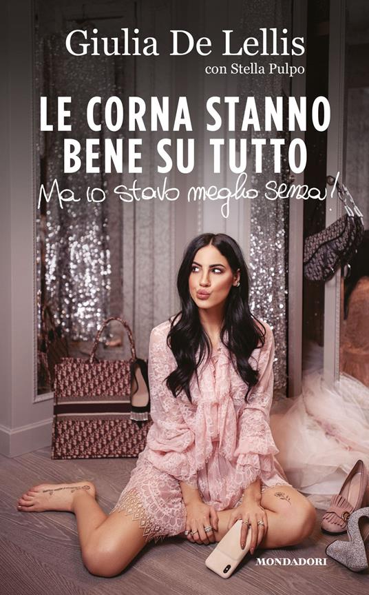 Le Corna Stanno Bene Su Tutto (ma Io Stavo Meglio Senza), La Recensione